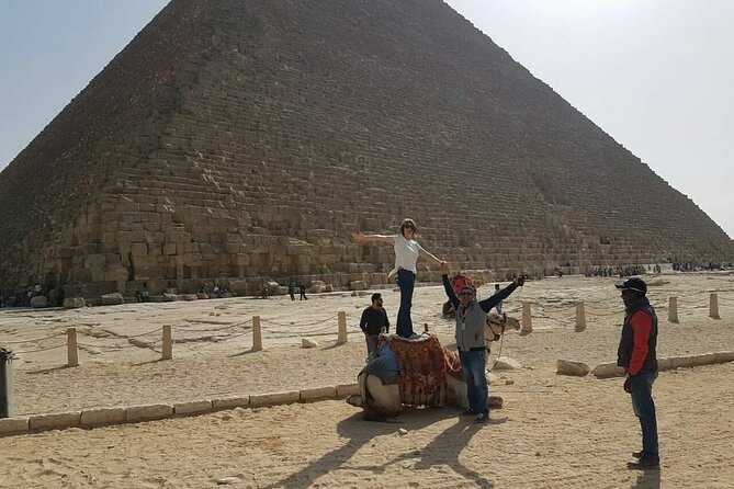 Full Day Private Guided Tours to Pyramids & Sphinx - Families, couples, and first-time Cairo visitors