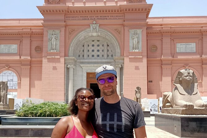 Full Day Tour Giza Pyramids, Egyptian Museum, Khan El-khalili - What the praise tells you about the guiding