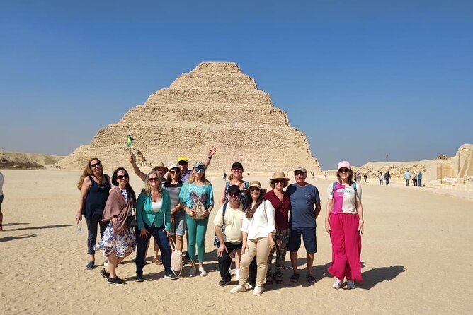 Full Day Tour in Pyramids and Egyptian Museum - Two hours among Egypt’s museum treasures