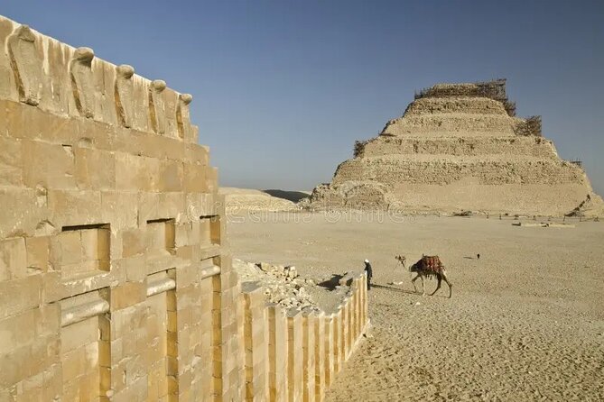 Full-Day Tour to Giza Pyramids, memphis and Sakkara Step Pyramid - Lunch and the midday pace