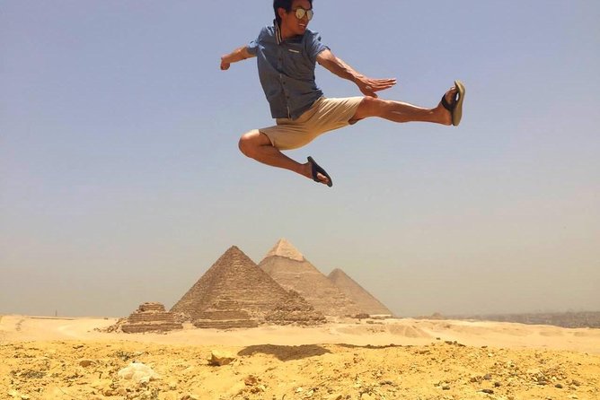 Full Day Tour to Giza Pyramids with Camel Ride and Egyptian Museum in Cairo - The 30-minute camel ride