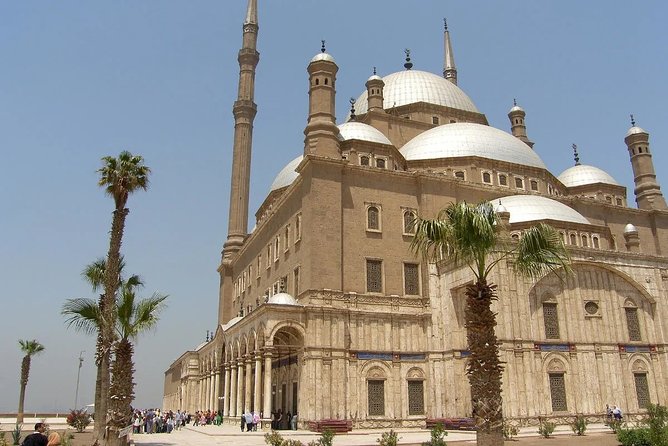 Full Egypt, 8 days all inclusive - Day 5: Karnak, the Valley of the Kings, and the Esna lock