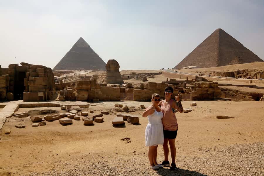 Giza Pyramids and Sphinx: Half-Day Private or Group Tour - Private tour or group tour?
