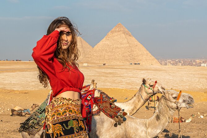 Giza Pyramids and Sphinx with Camel ride & Mummification Temple - Why a private Giza visit makes sense