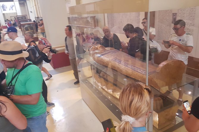 Giza Pyramids, Egyptian Museum and old Bazaar Day Tour - Egyptian Museum: the objects behind the monuments