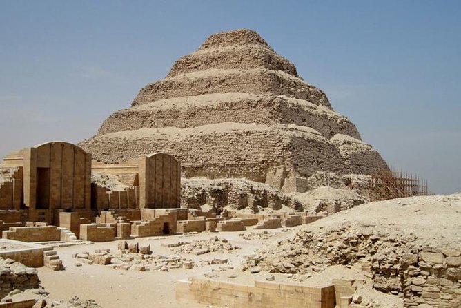 Giza Pyramids, Memphis and Sakkara - Why this Giza and Saqqara pairing works