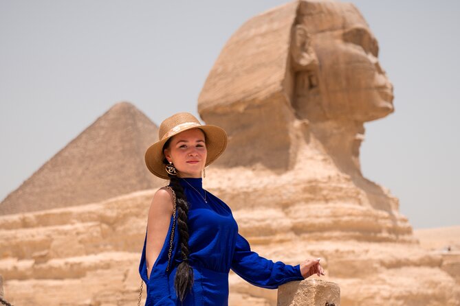 Giza Pyramids Photoshoot with Jumping Horse, Camel and Sphinx - Clothing, timing, and practical comfort