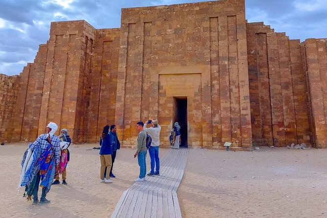Giza Pyramids,Sphinx,Camel Ride,ATV Bike,Shopping,Dinner cruiseII - A full Giza day, with a lot packed in