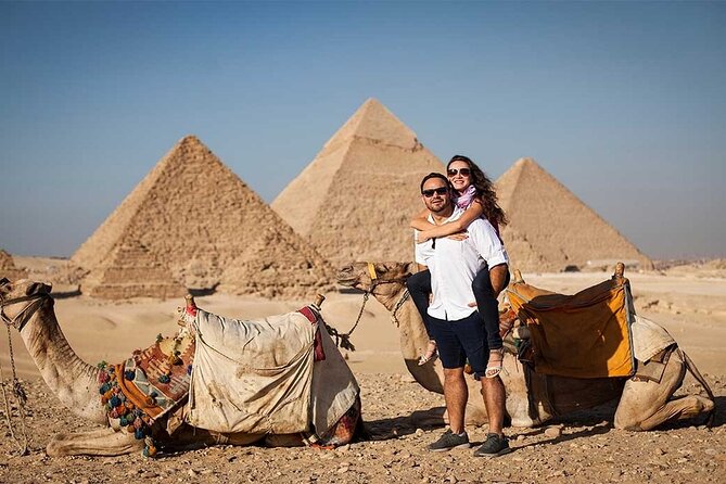 Half day at the pyramids and the Sphinx - What the $10 price really buys