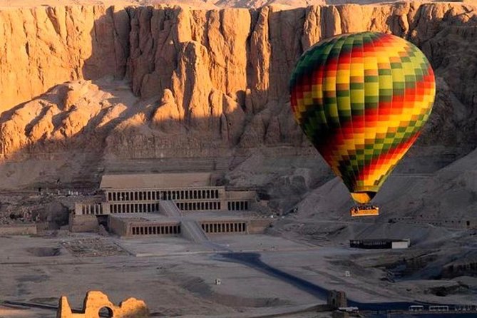 Hot Air Balloon Ride in Luxor Egypt with Transfers Included - Why a Luxor balloon flight is worth your morning