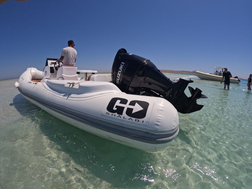 Hurghada: 4 Island Hopping Tour Dolphin, Snorkeling & Lunch - Abu Monkar’s sand bank and Magawish Island