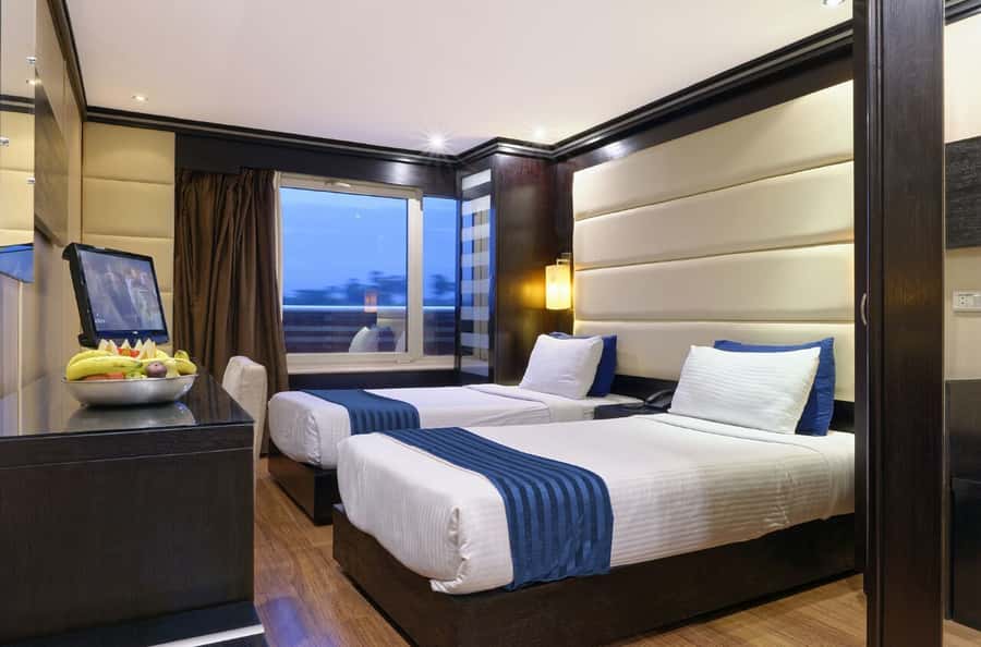 Hurghada: 5 Days Nile Cruise with Guided Tours & Abu Simbel - Day 4: The long morning at Abu Simbel