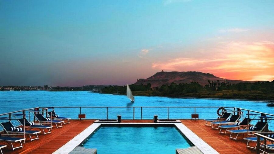 Hurghada: 5 Days Nile Cruise with Guided Tours & Abu Simbel - Who will get the most from this trip?