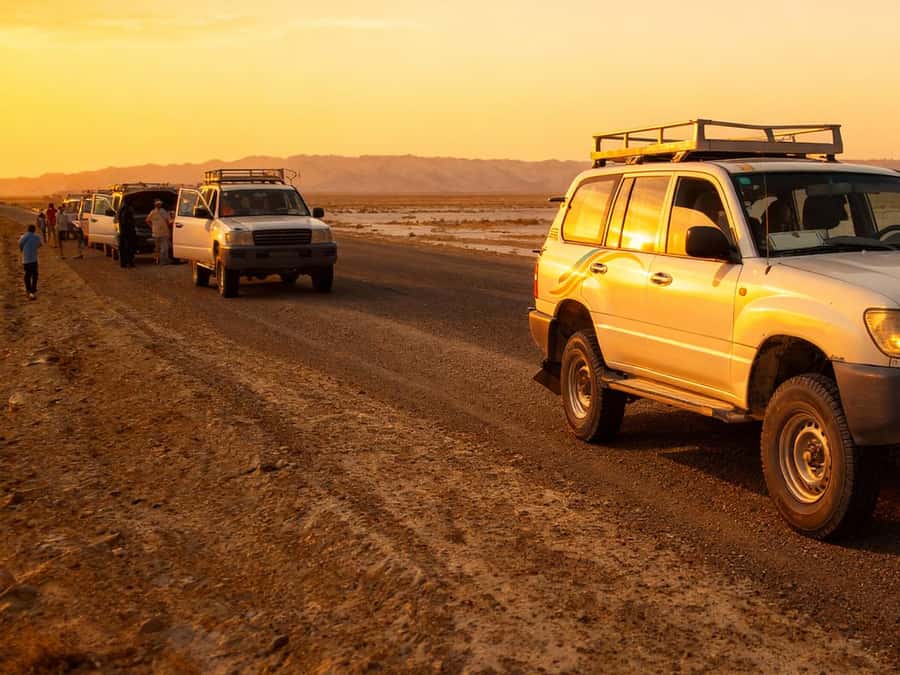 Hurghada: 6-Hour Jeep Desert Safari, Dinner, and Show - Key points before you book