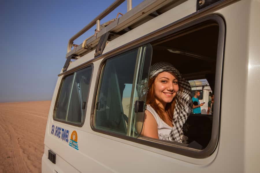 Hurghada: 6-Hour Jeep Desert Safari, Dinner, and Show - What the $34 price really includes