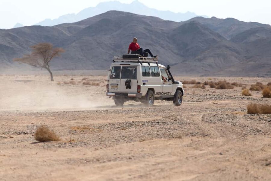 Hurghada: ATV Quad, Jeep and Buggy Safari with BBQ Dinner - The 30-minute ATV ride