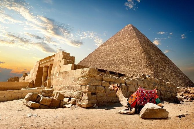 Hurghada: Cairo and Giza Highlights by mini Van with BBQ Lunch - Guides, group size, and organization