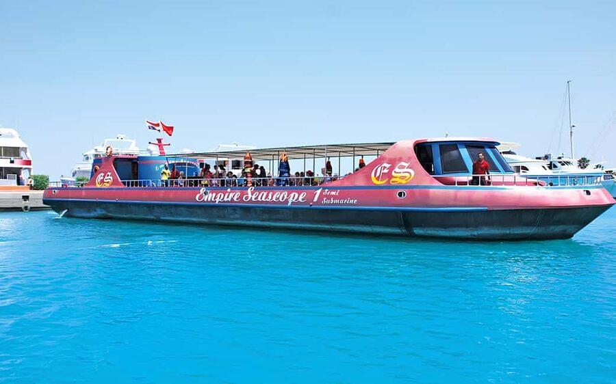 Hurghada: Empire Submarine Boat Trip with Snorkel and Drinks - How the Family-Friendly Format Works