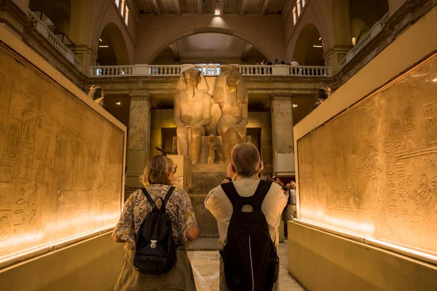 Hurghada: Giza Pyramids, Sphinx, Museum & Old Souq Day Trip - Egyptian Museum and its 120,000-plus objects