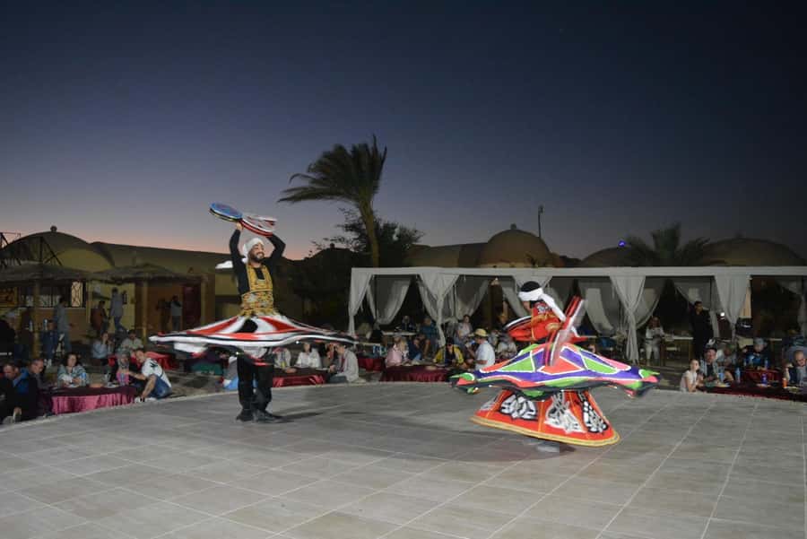Hurghada: Jeep Safari with Camel Ride, Dinner and Show - Meeting Bedouin life at the village