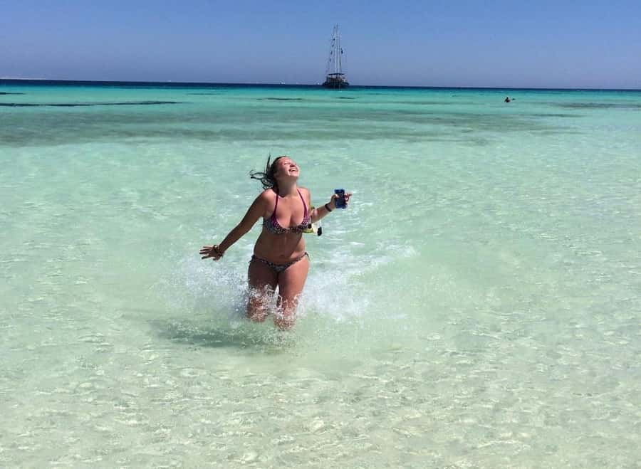 Hurghada: Luxury Orange Bay Cruise with Lunch and Pickup - Optional water sports, with one important check