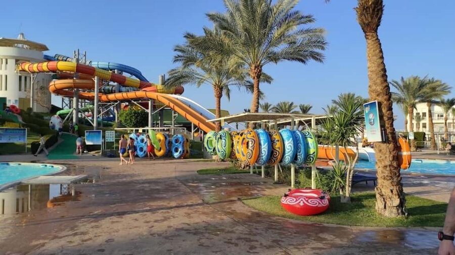 Hurghada: Makadi Water World with Lunch & Transfers - Wave pool, lazy river, and surf simulator