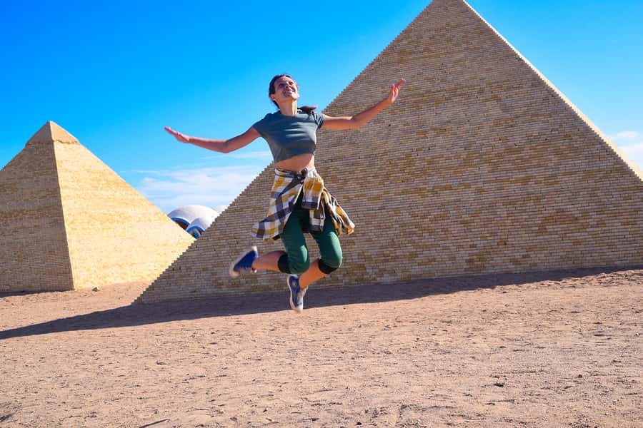 Hurghada: Mini Egypt Park Entry Ticket, Tour, and Transfers - The 30-minute minibus ride from your hotel