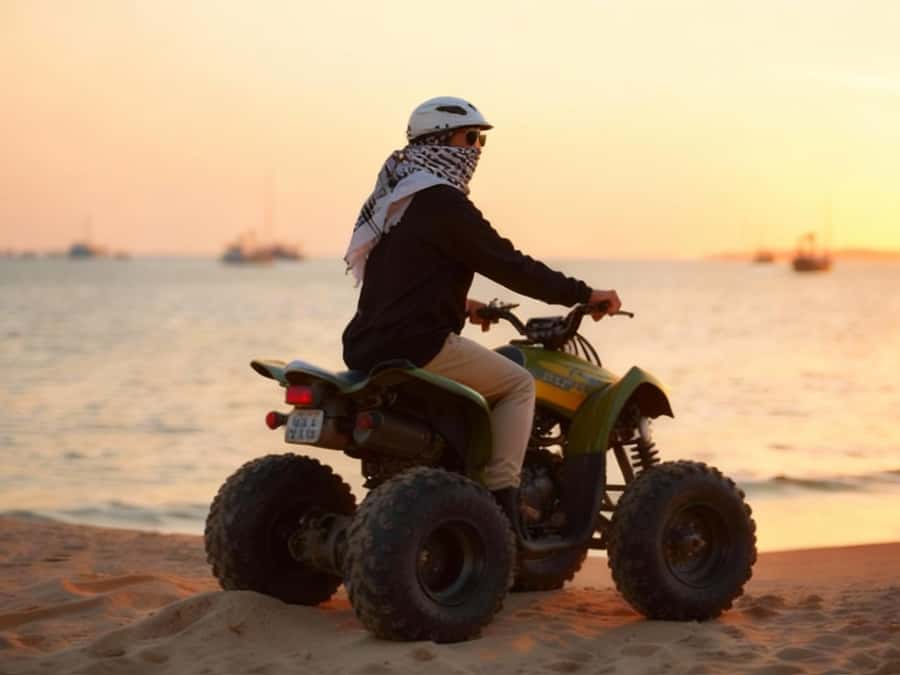 Hurghada: Morning Quad Bike Tour, Camel Ride and Transfer - What the two-hour route feels like
