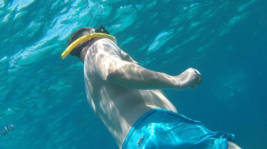 Hurghada: Orange Bay & Giftun Island, Snorkeling With Lunch - Choosing between a yacht and a speedboat