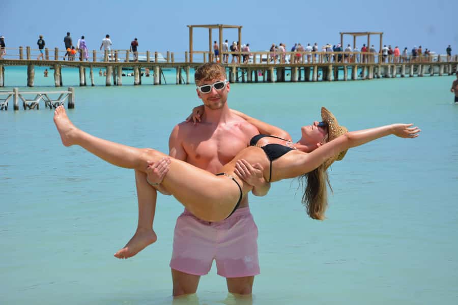 Hurghada: Orange Bay Island Boat Trip w/ Breakfast and Lunch - Quick points to know