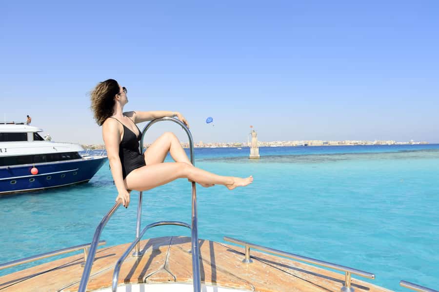 Hurghada: Orange Bay Island Boat Trip w/ Breakfast and Lunch - Two hours at Orange Bay Island