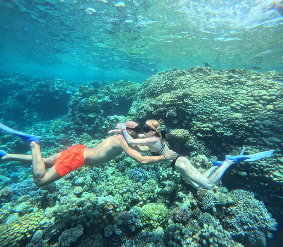 Hurghada: Orange Bay Island with breakfast, lunch & watersports - Food, drinks, and onboard comfort