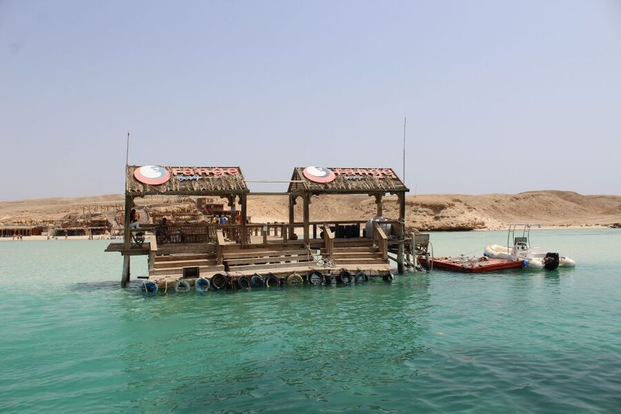 Hurghada: Orange Bay Snorkeling with Lunch & Optional Diving - What the Orange Bay stop is really like