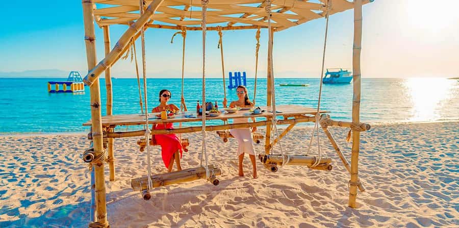 Hurghada: Paradise Speedboat w/ Optional Snorkeling & Lunch - Lunch, drinks, and the real cost