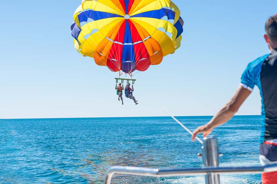 Hurghada: Parasailing Adventure on the Red Sea - What the five-minute flight feels like