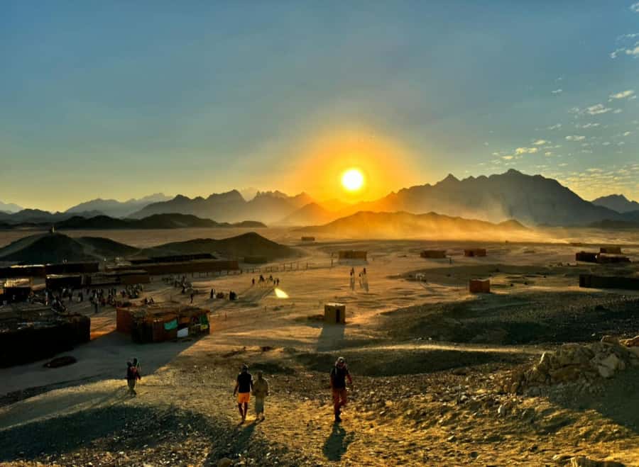 Hurghada: Safari Jeep & Camel Ride with BBQ Dinner & Show - FAQ