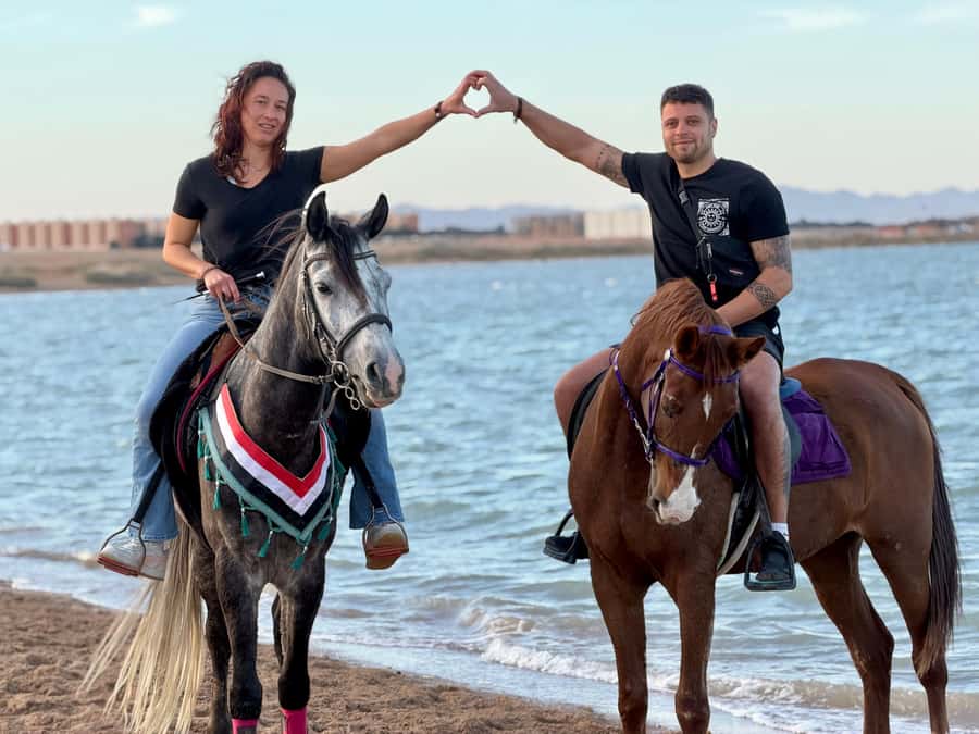 Hurghada: Sea & Desert Horse Riding tour/w Swimming&Transfer - Photos, animals, and the atmosphere at the stable