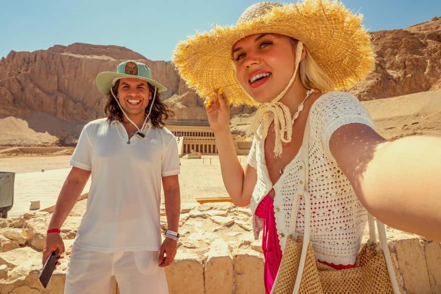 Hurghada: Small-Group Luxor Day Tour & Sunrise Balloon Ride - A 4-hour night drive from Hurghada