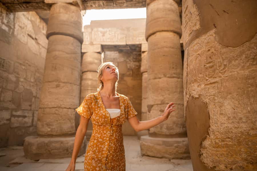 Hurghada: Small-Group Luxor Highlights & Balloon Day Tour - Hatshepsut’s temple and the Colossi of Memnon