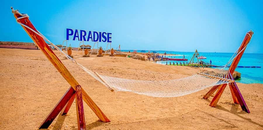 Hurghada Sunset Paradise Island Tour With Snorkeling & Lunch - Paradise Island gives you about three hours to slow down