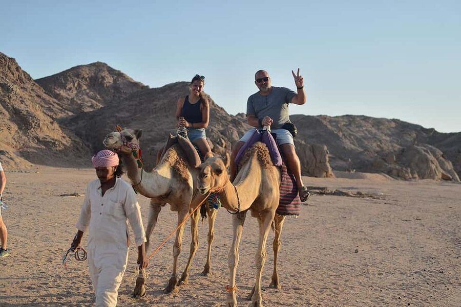 Hurghada: Unique Bedouin Craft, Handmade and Star Watching - A word about the guides and driver