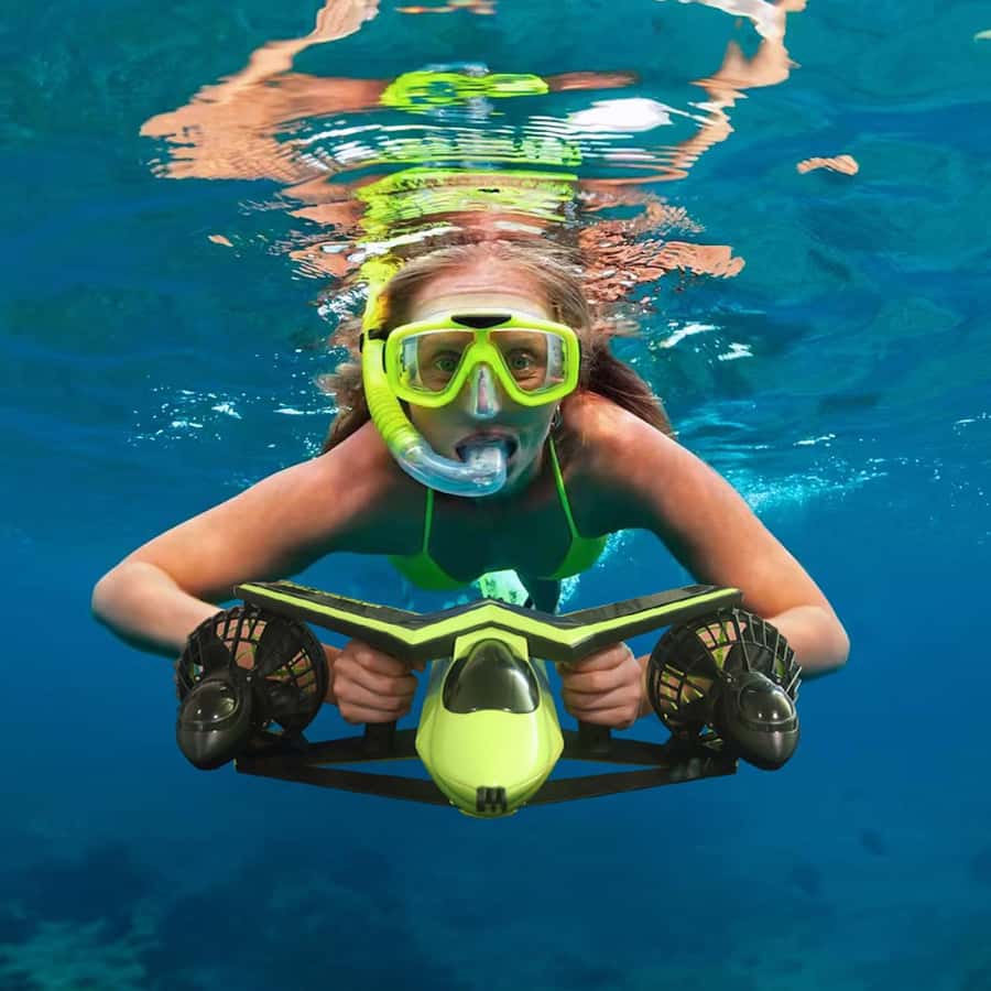 Hurghada: Water Sports, Banana Boat & Snorkeling Adventure - The one-hour speedboat and Red Sea snorkeling stop