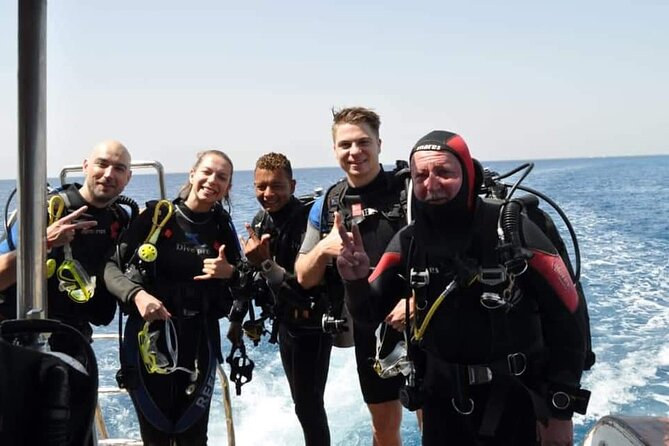 Intro Diving 2 Stops For Beginners with Pick-up and Lunch - Hurghada - Lunch and the Long Break on the Boat