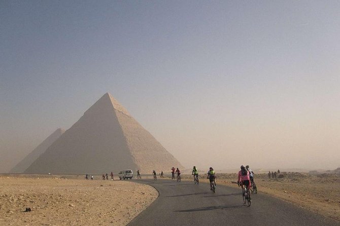 Layover tour to Giza Pyramids & Egyptian museum - The Great Sphinx and Valley Temple