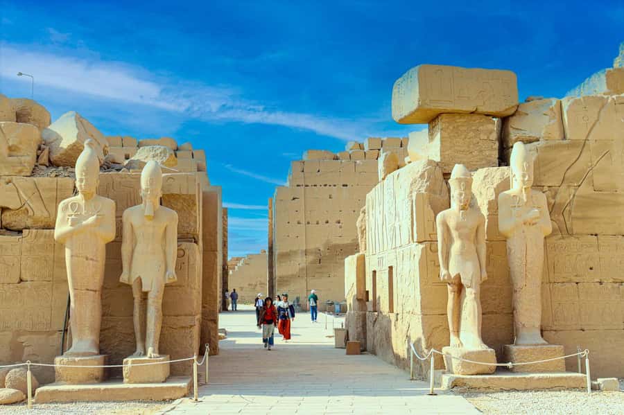 Luxor Day Trip from Hurghada Small Group & Tutankhamun Tomb - What the $95 price really covers