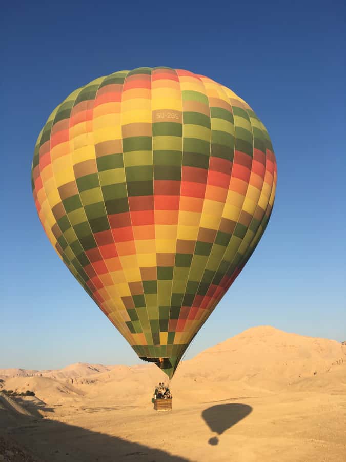 Luxor: Hot Air Balloon Ride over the Valley of the Kings - Landing in a field or desert area