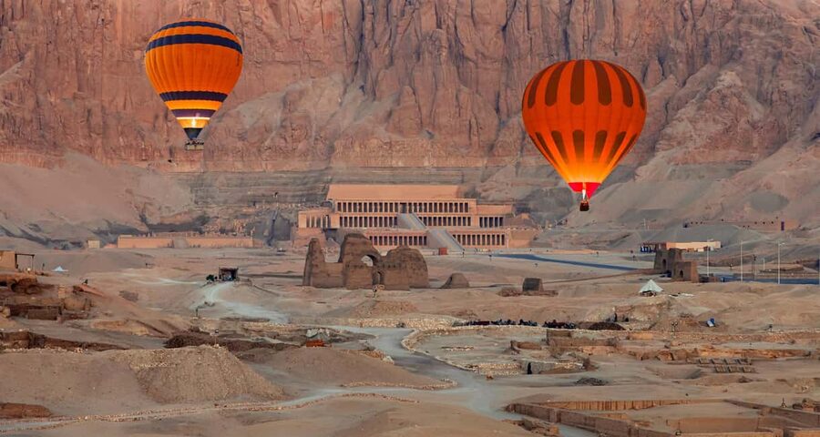 Luxor: Morning Hot Air Balloon Ride - The early pickup and crossing to the West Bank