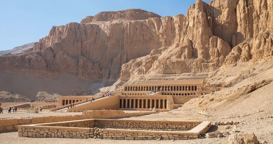 Luxor: Valley of The Kings and Hatshepsut Temple Day Trip - Entering the Valley of the Kings