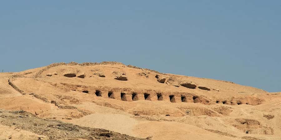 Luxor: Valley of the Kings and Queens Guided Tour with Lunch - Key points at a glance
