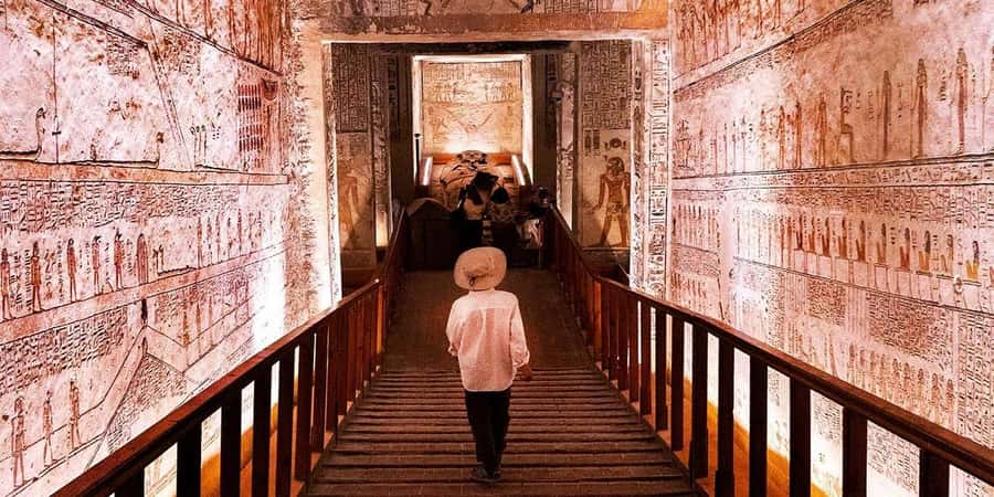 Luxor: Valley of the Kings and Queens Guided Tour with Lunch - Transport, timing, and comfort